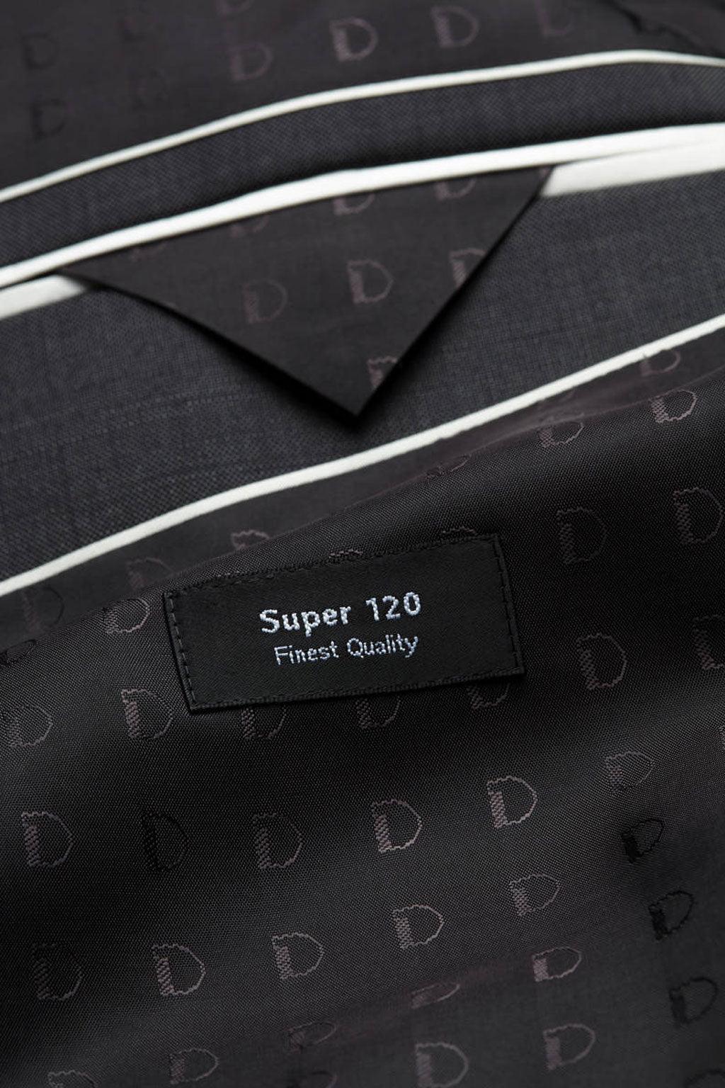 Digel suit | Big Boss | the menswear concept